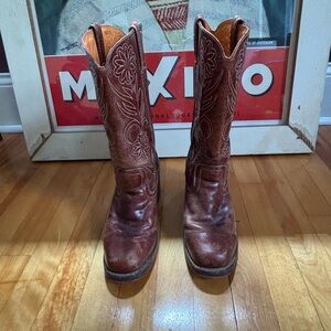 Frye Tan Leather Western Boots